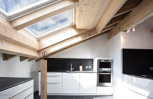 kueche-ferienwohnung-zermatt-amber-penthouse@1x